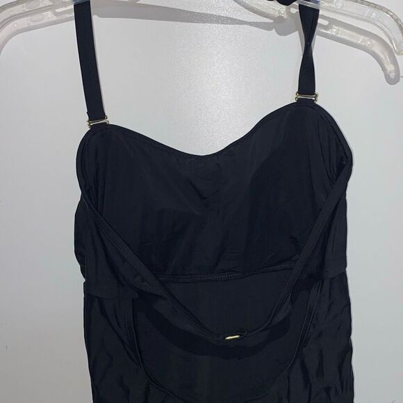 Ellen Tracy Women's Black Scallop Padded Bandeau Strap One Piece Swimsuit Sz 12 - Picture 4 of 10
